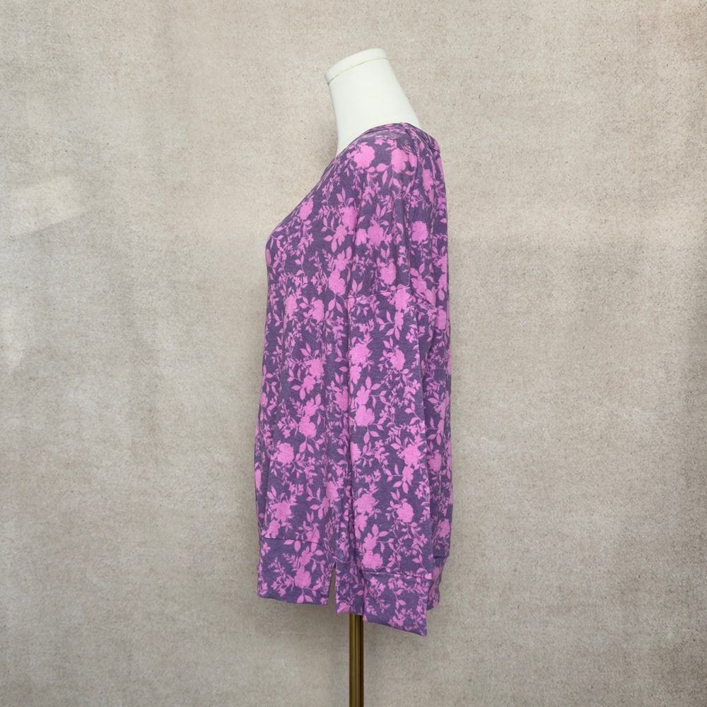 Dear Scarlett Cozy & Comfortable Elegant Floral Long Sleeve Top in Pink & Purple - Picture 2 of 6
